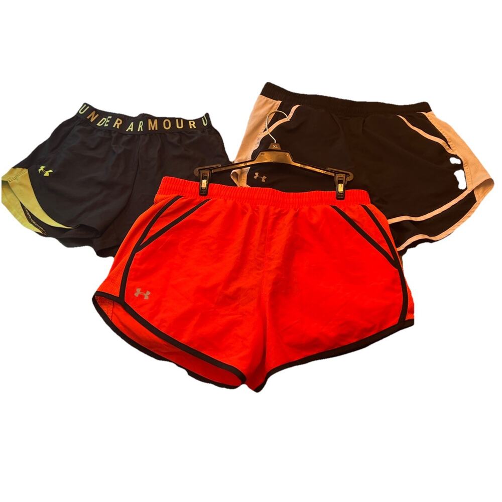 Lot Of 3 Under Armour Shorts Womens Medium Loose Workout Gym Pockets Heatgear